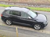 Volkswagen Tiguan Allspace 2.0 TDI SCR DSG Comfortline ... - VW Tiguan Allspace von privat