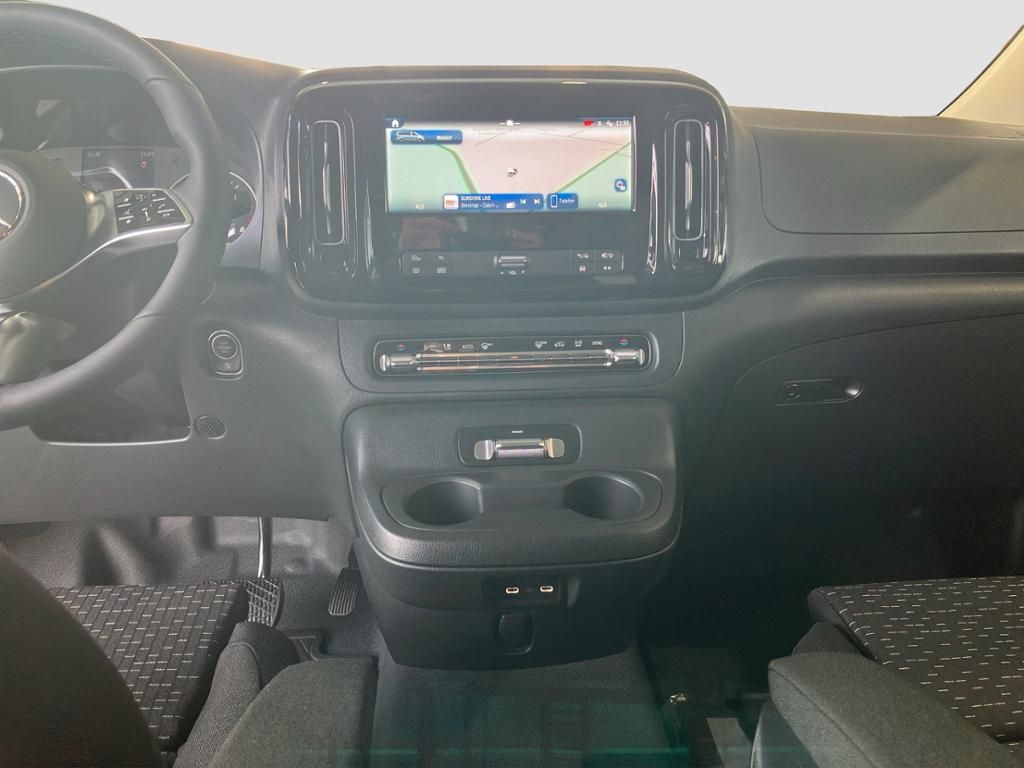 Fahrzeugabbildung Mercedes-Benz Vito 116 CDI Tourer PRO Lang Rollstuhl Heckumbau