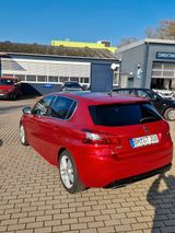 Peugeot 308 GT BlueHDi 180 EAT6 STOP & START GT - Peugeot 308 mit Diesel-Antrieb: Limousine