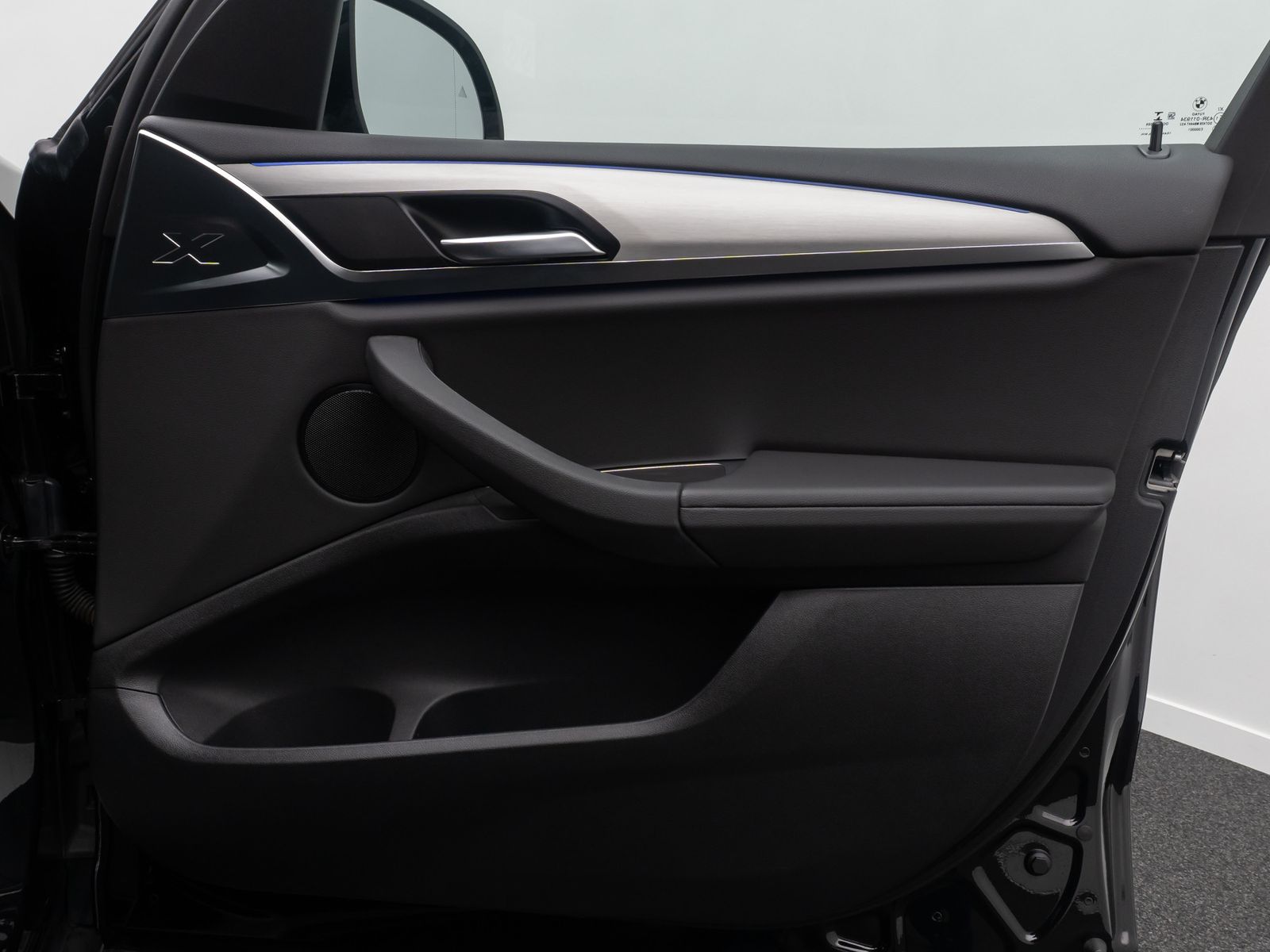 Fahrzeugabbildung BMW X3 xD30d M Sport Laser DAB Kamera HUD DisplayKey