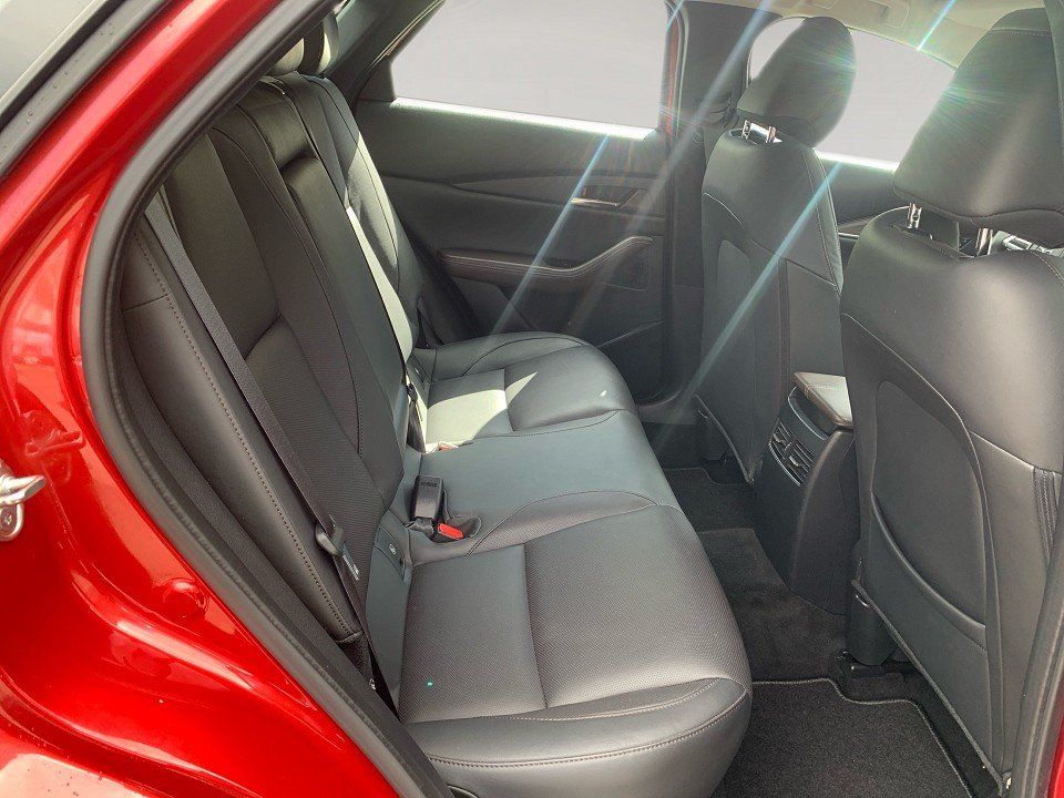 Fahrzeugabbildung Mazda CX-30 2.0i 150PS A/T SELECTION Leder