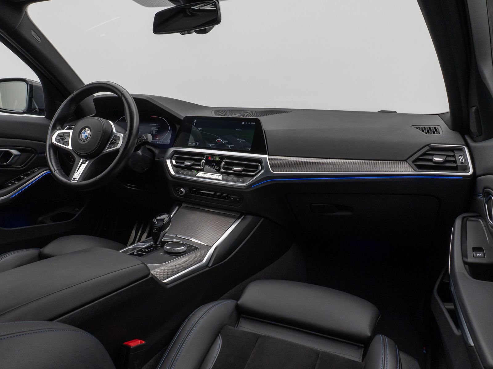 Fahrzeugabbildung BMW 330d xD M Sport Laser Kamera HUD HiFi Komfort