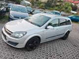Opel Astra Caravan 1.7 CDTI Edition 6-Gang.Klima.TÜV - Opel Astra aus 2005 mit Diesel-Antrieb