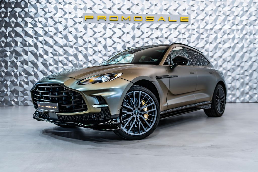 Aston Martin DBX