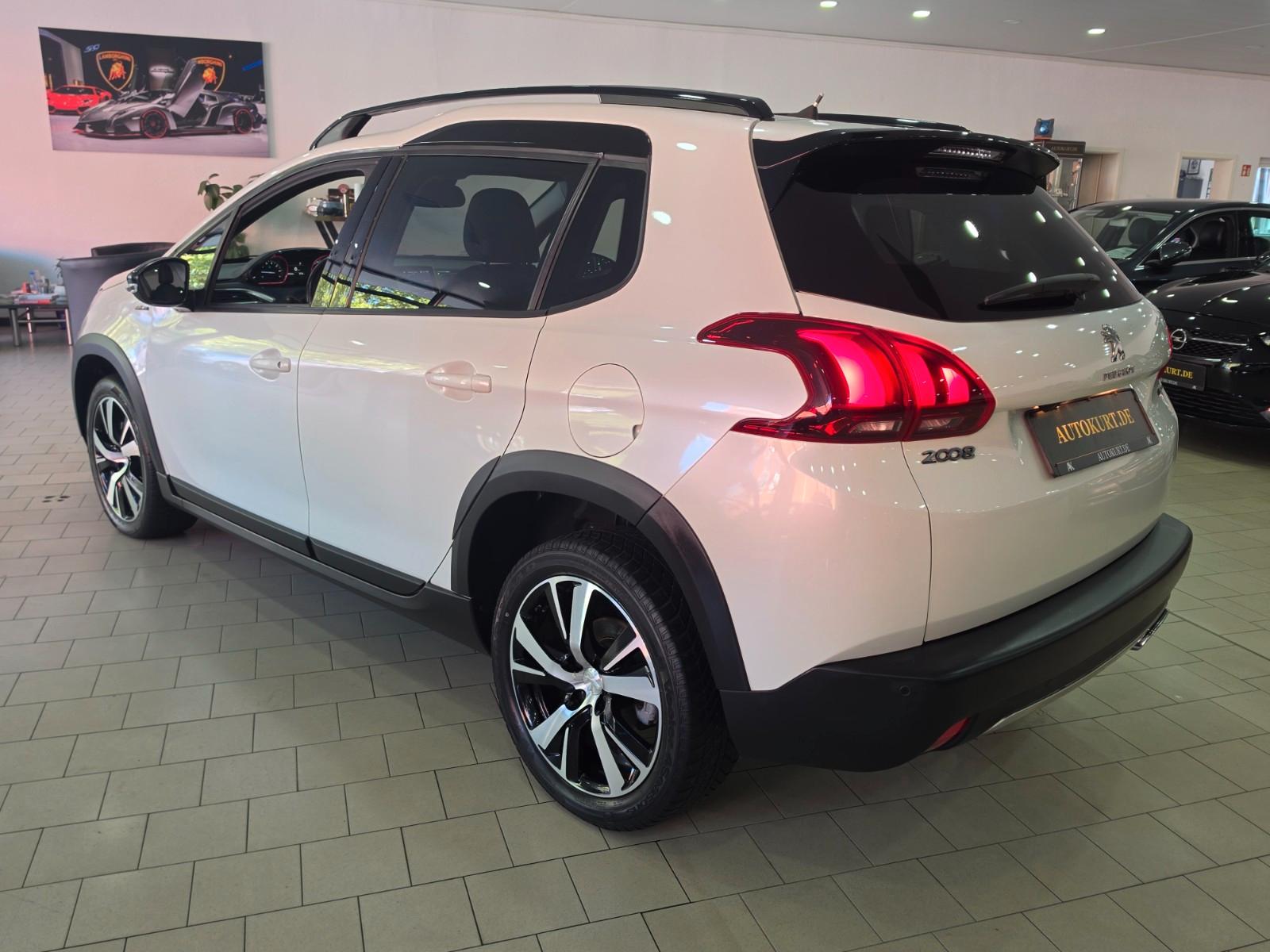 Peugeot 2008 Allure GT Automatik 1.Hand Panorama