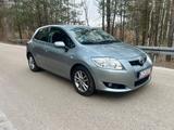 Toyota Auris 1,6-l-Valvematic Sol Sol - Toyota Auris: Valvematic