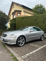 Mercedes-Benz Mercedes CLK320 Avantgarde V6 - gebrauchte Mercedes-Benz CLK 320 aus dem Jahr 2005