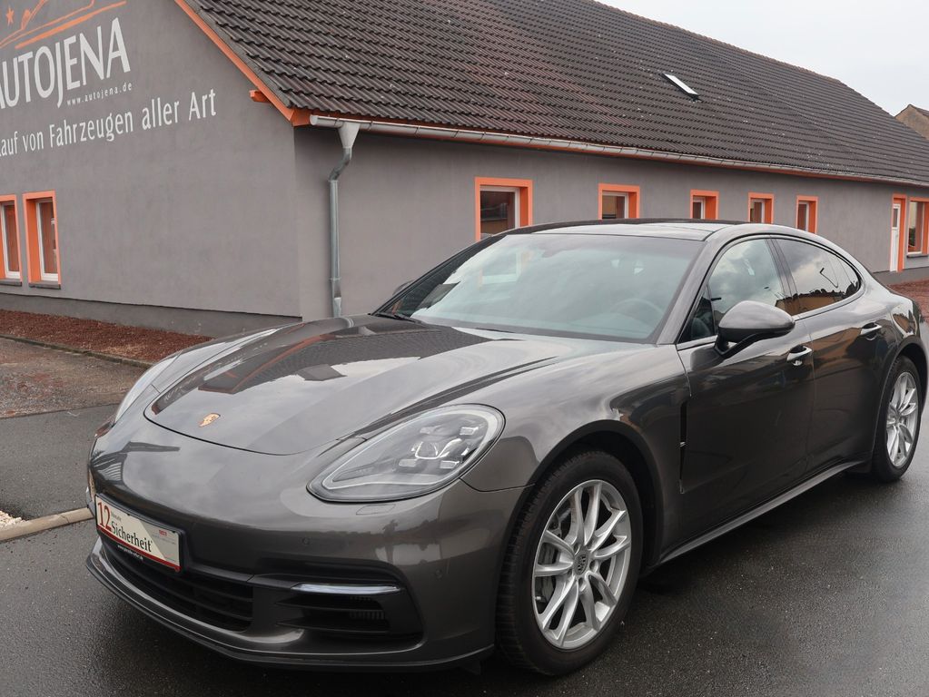 Image of Porsche Panamera