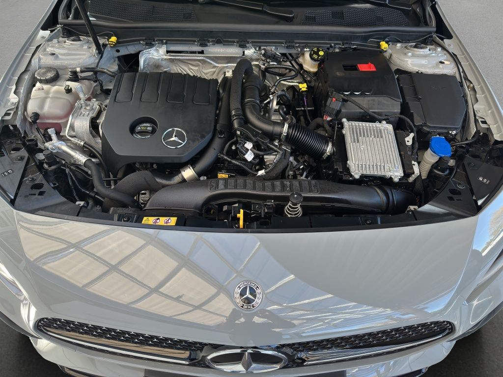 Fahrzeugabbildung Mercedes-Benz A 200 AMG Line*Night Paket*Kamera*KEYLESS-GO