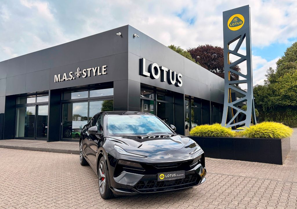 Image of Lotus Eletre