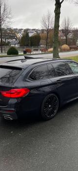 BMW 540d xDrive Touring A - - BMW 540 in Dortmund