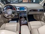 Audi A6 Avant 4.2 FSI  quattro - Audi A6 mit Benzin-Antrieb: Kombi, 4f