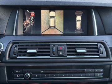 BMW 520 d xDrive Touring*PANO*LED*NAVI*HUD*KAMERA