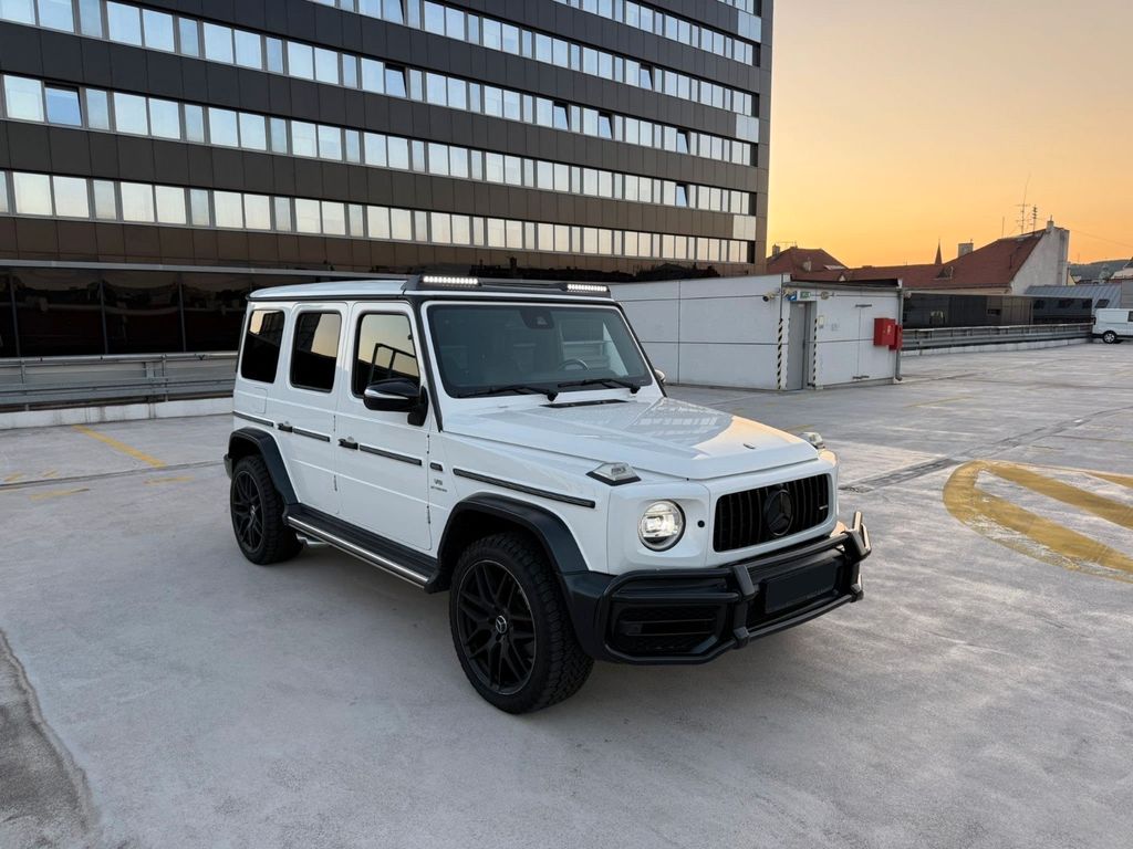 Mercedes-Benz G 500