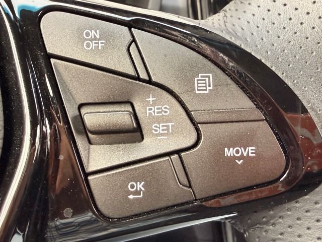 Fahrzeugabbildung Ssangyong Tivoli 1.5 Blackline Automatic Leder+Alu+Allw.