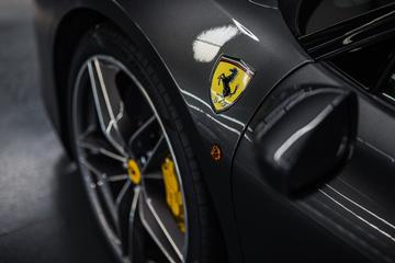 صورة 7 لـ 2016 Ferrari 488 GTB