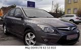 Hyundai i30 CW 1.4 Edition Plus/Tüv Neu/Klima/SHZ/8FB - Hyundai i30: Cw Edition Plus