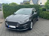 Ford Mondeo Turnier grau LED, AHK, NAVI, Autom. TOP