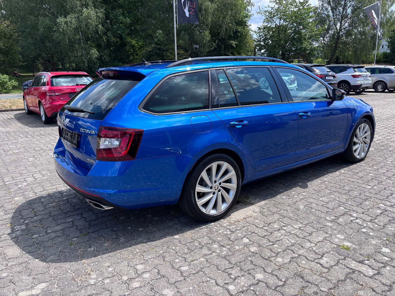 Skoda RS Challenge 230 PS | LED | Navi | KESSY foto 6