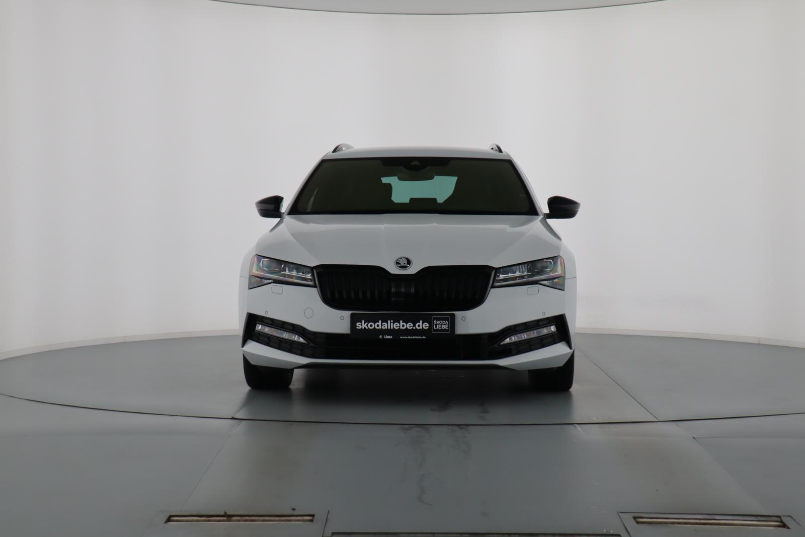 Skoda SUPERB COMBI SPORTLINE 2.0TSI DSG 4X4 STAND-HZ
