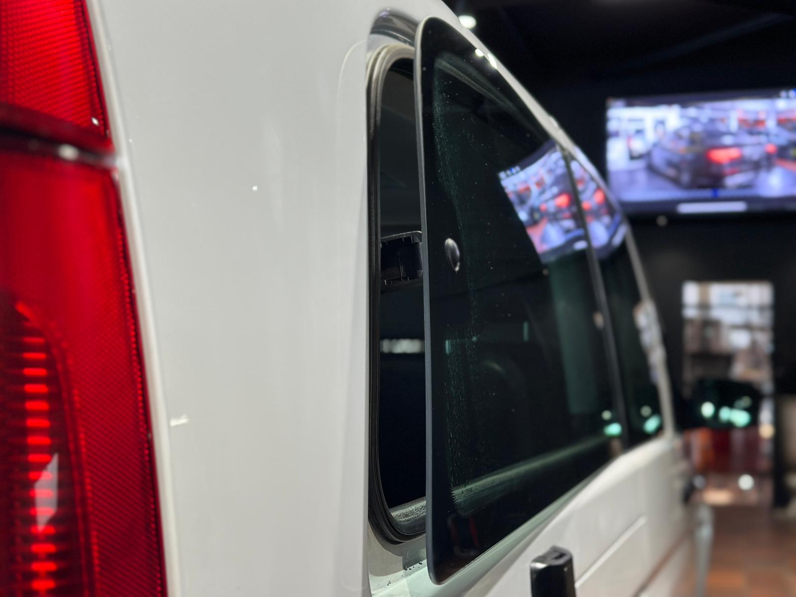 Mercedes-Benz VITO TOURER 116 EXTRALANG 9-SITZER KLIMA STANDHZ