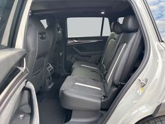 SKODA Sportline 2.0 TSI 4x4 Standheizung AHK_Pano