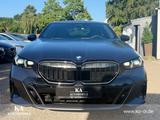 BMW 5er 540d xDrive M Sport Pro Bowers & Wilkins 21" - BMW 540 mit Diesel-Antrieb: Head-Up Display, Limousine