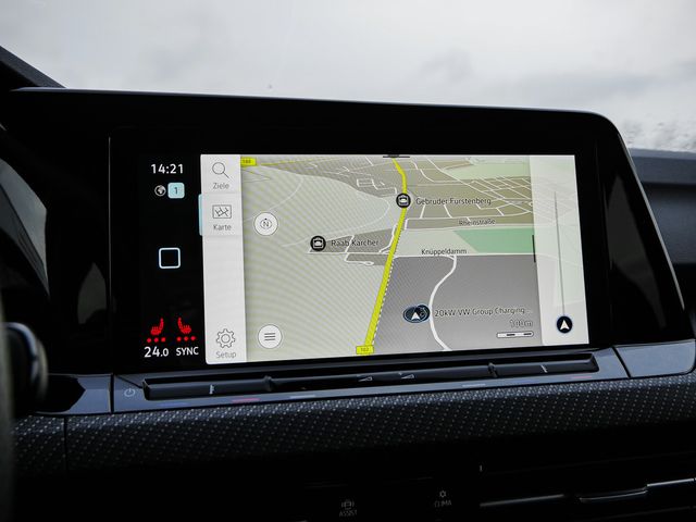 Golf VIII 2.0 TDI R-Line SHZ MATRIX-LED NAVI ACC