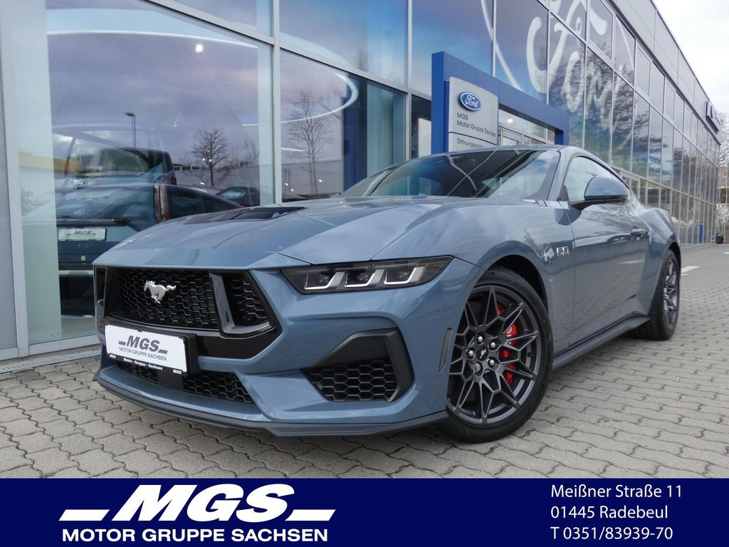 Mustang 5.0L V8 Fastback