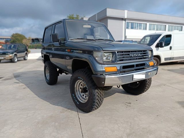 Toyota Land Cruiser 2.5 TD Cinesino