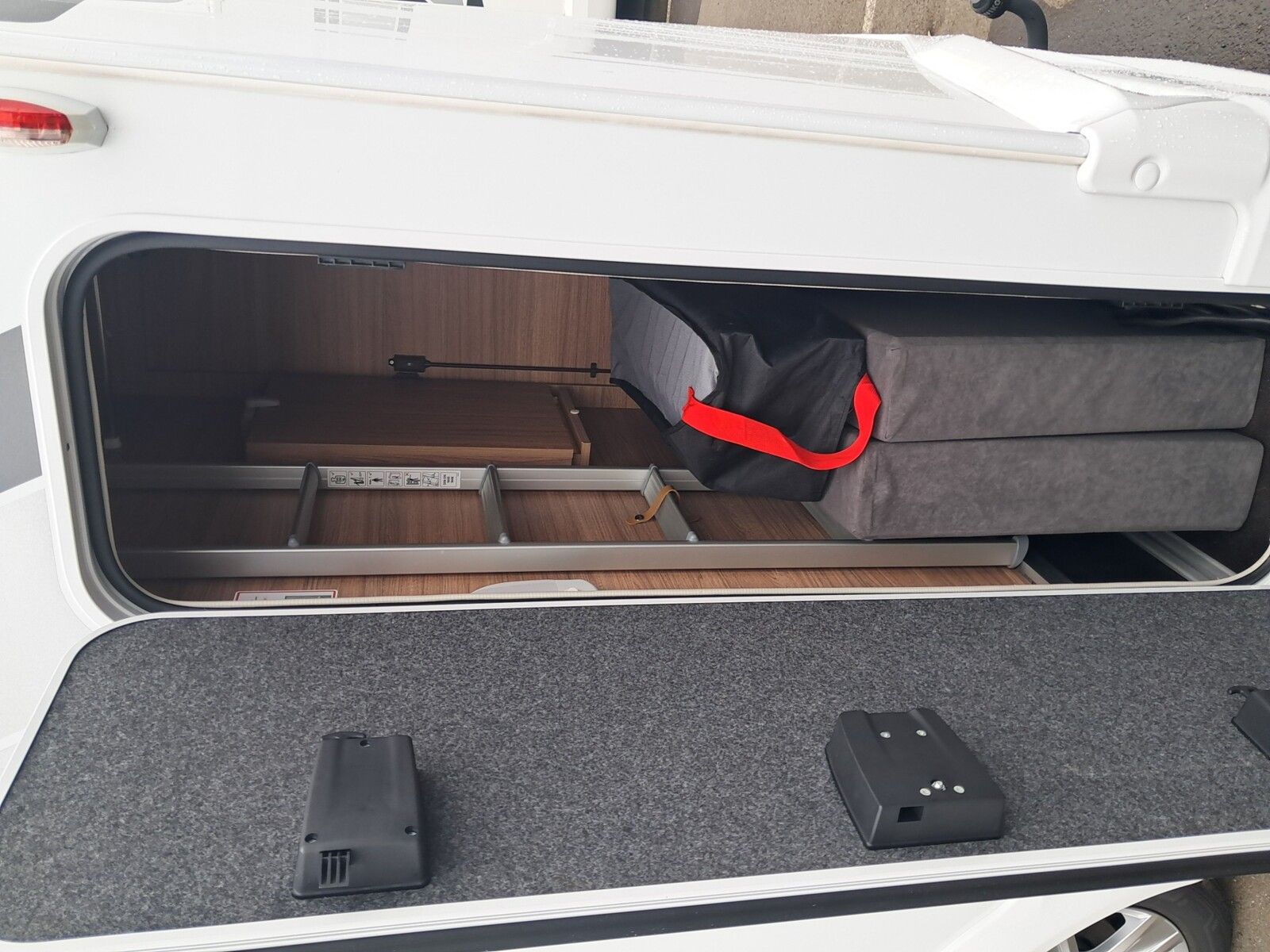 Fahrzeugabbildung Weinsberg X-Cursion CUV EDITION PEPPER 500 LT Markise,AHK