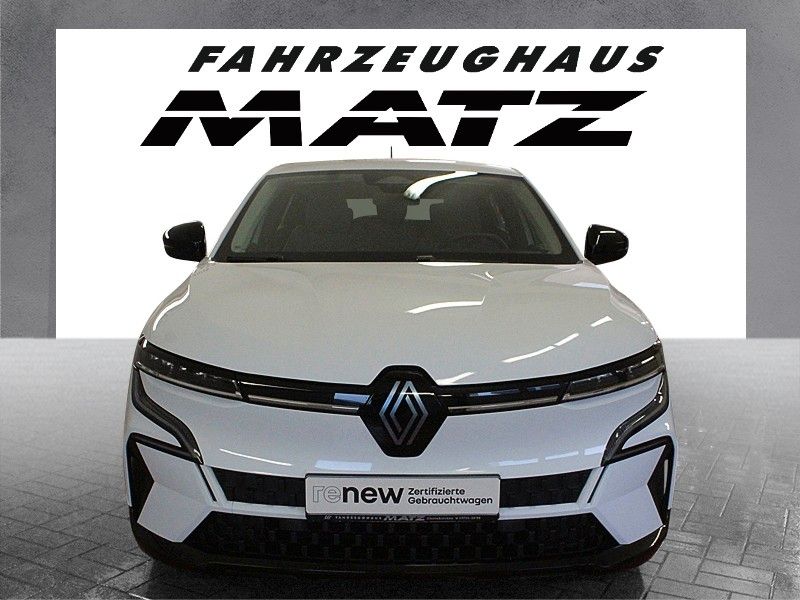 Fahrzeugabbildung Renault Megane E-Tech Electric Equilibre  boost charge