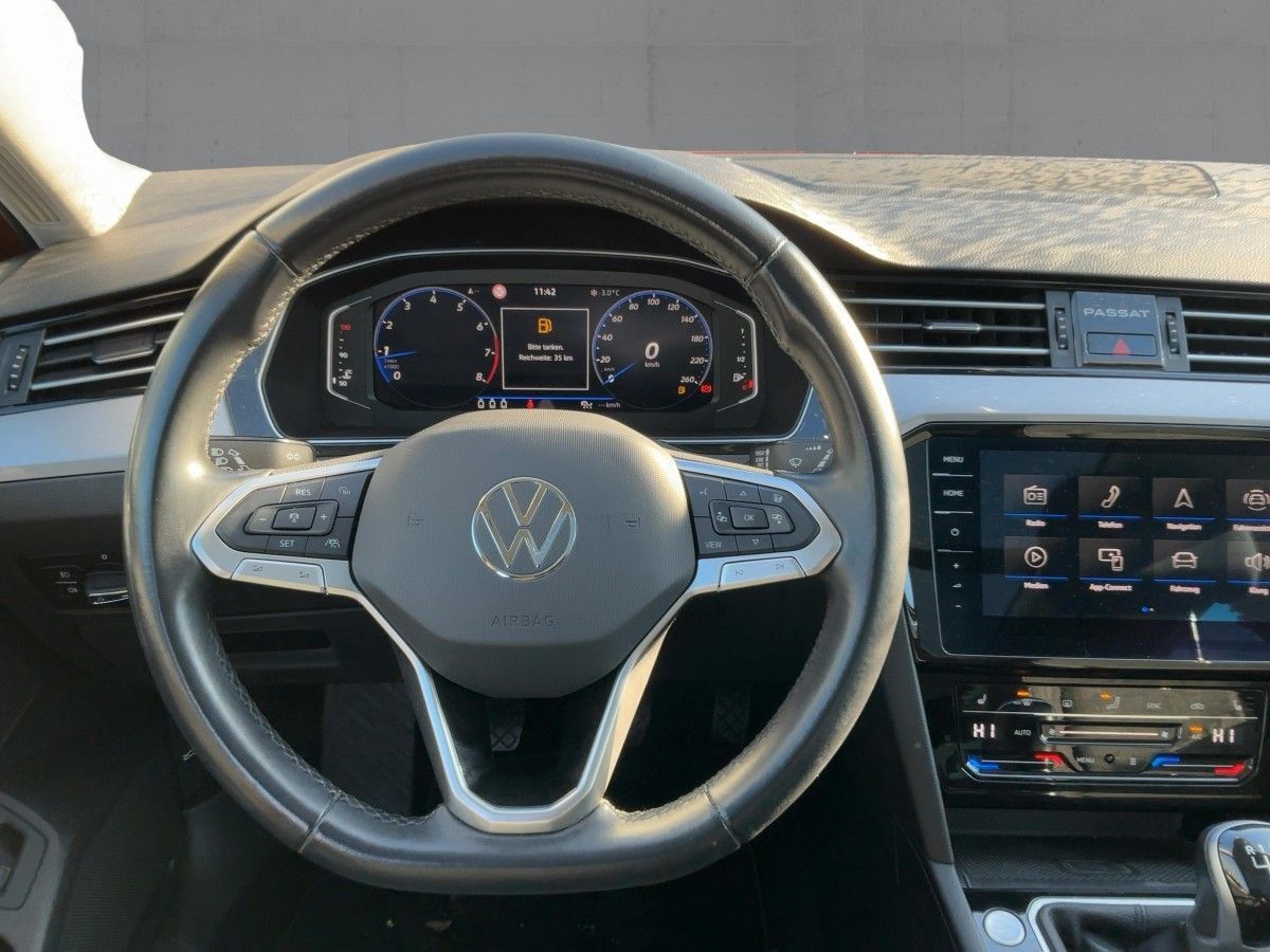 Volkswagen Passat Variant - Bild 10
