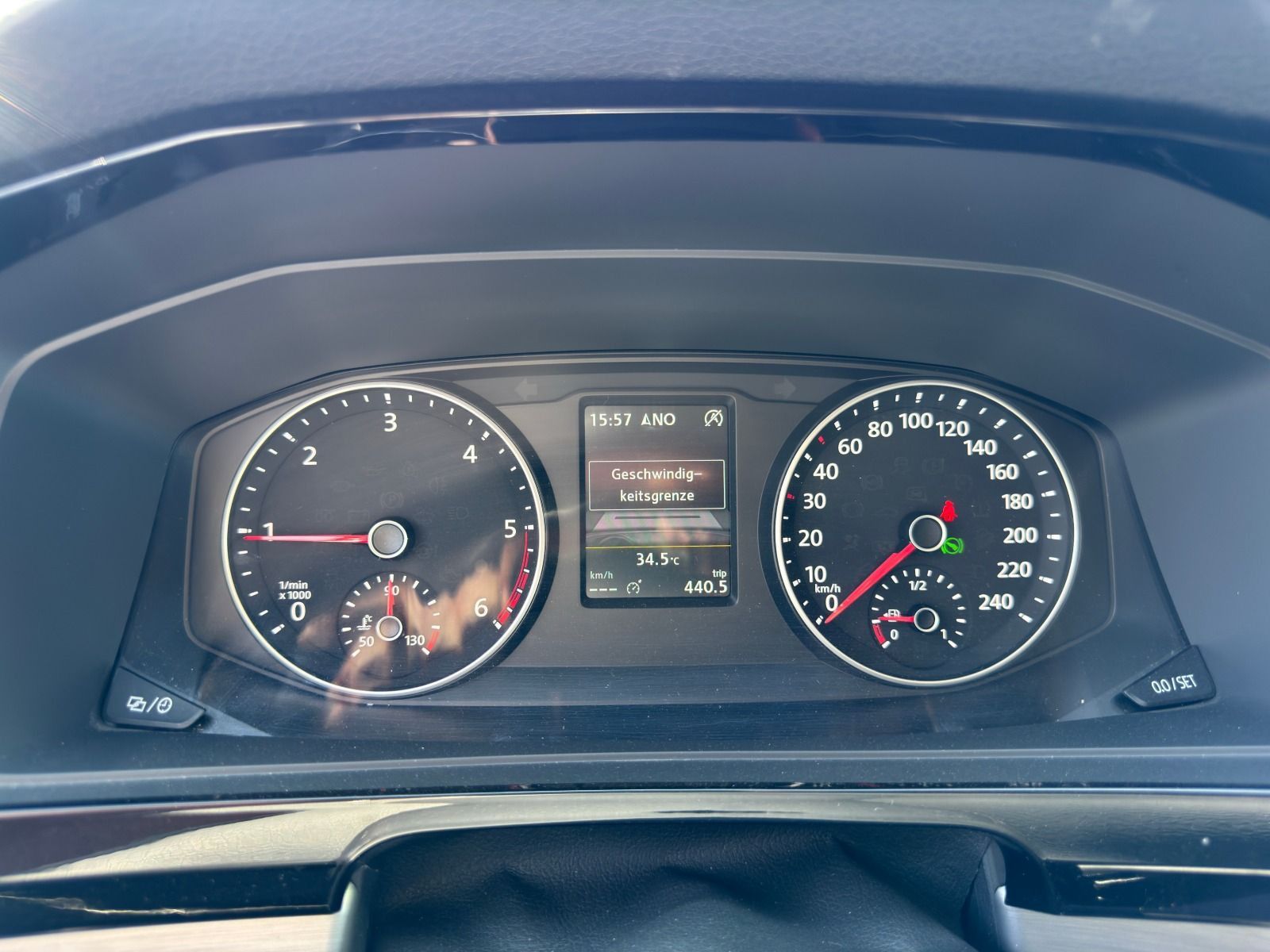 Fahrzeugabbildung Volkswagen T6 Multivan Generation Six 150PS DSG*AHK*RFK*StH