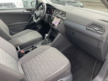 Volkswagen Tiguan - 9