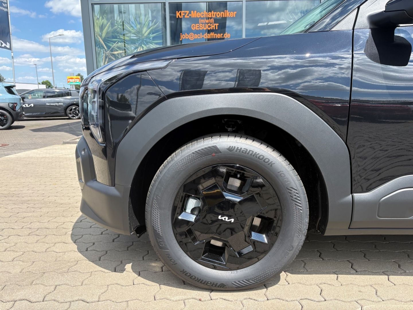 Fahrzeugabbildung Kia EV2 Air 42,2-kWh FWD 5 Sitze NotBremsAss Tempoma