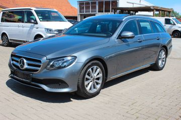 Mercedes E 200 - 1