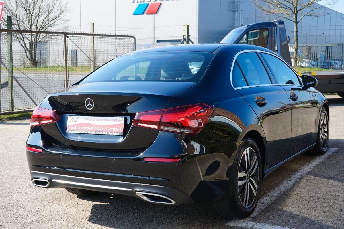 Fahrzeugabbildung Mercedes-Benz A 200 d A -Klasse Lim.Progressive*Service Neu