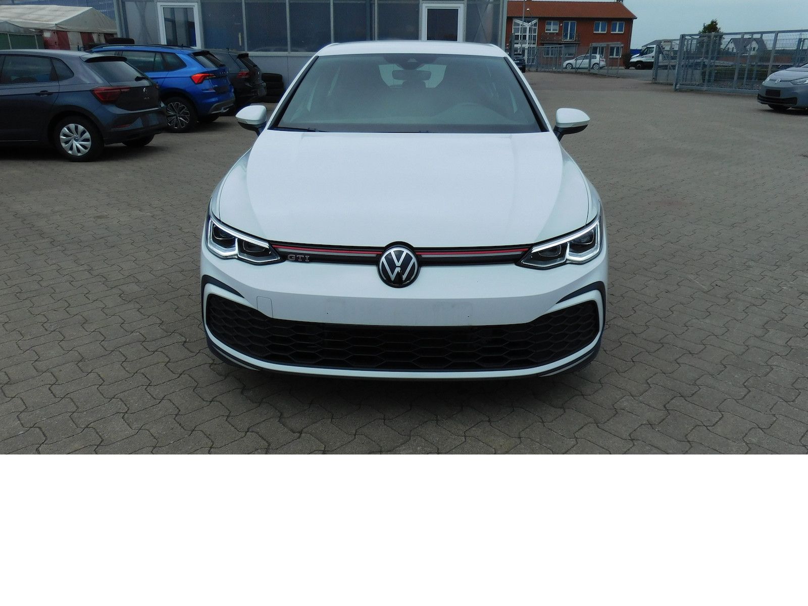 Volkswagen Golf GTI 2.0 VIII TSI Performance 4Trg Navi foto 3