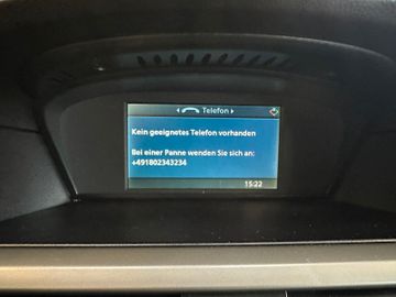 BMW 530 i Touring *Klima*Navi*Xenon*AHK*Freisprech*