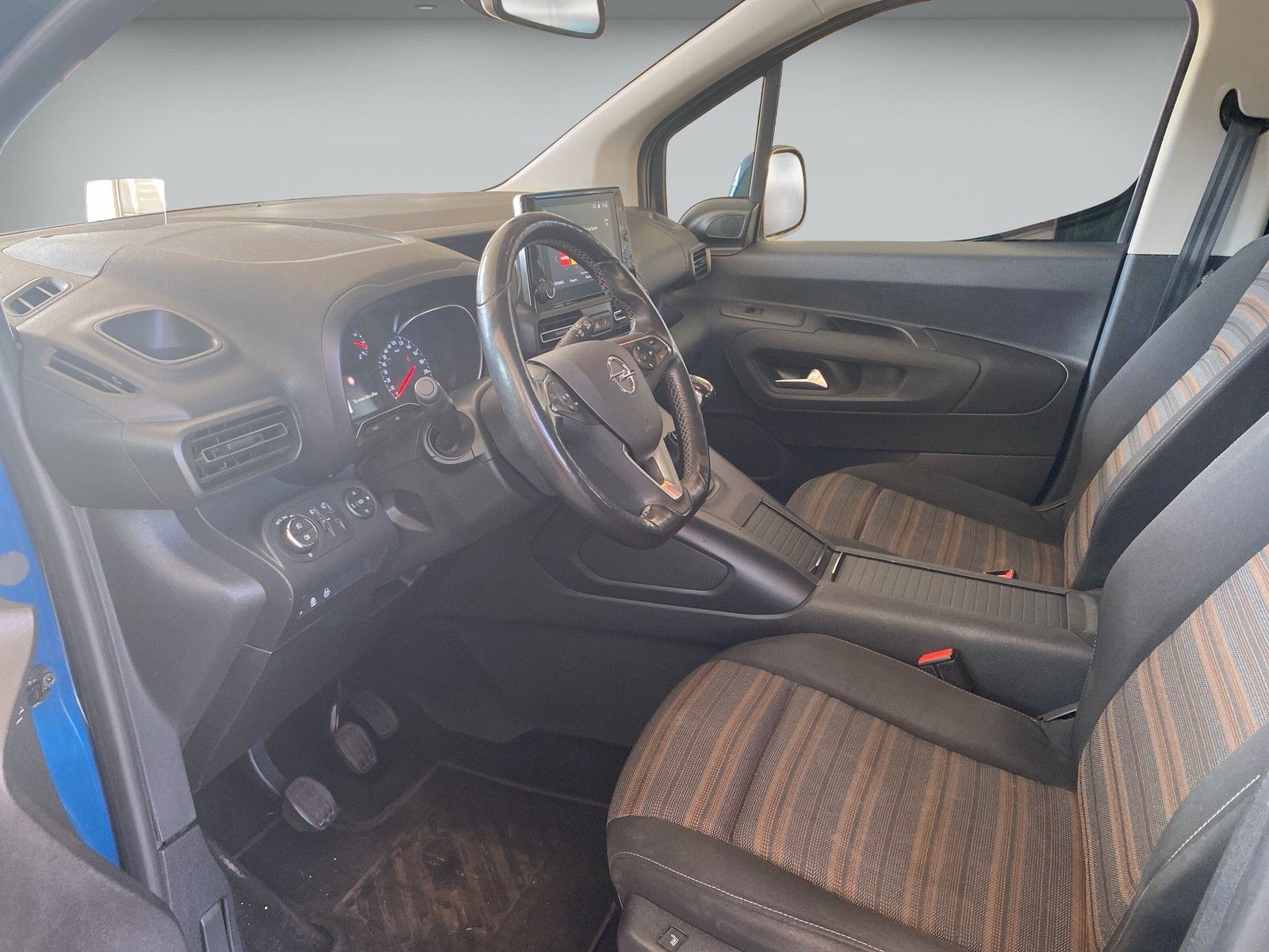 Fahrzeugabbildung Opel Combo Life E Innovation