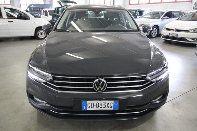 Volkswagen VOLKSWAGEN Passat Variant 2.0 TDI SCR EVO DSG Bu