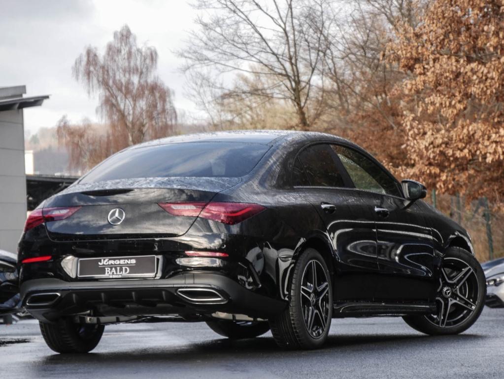 Mercedes-Benz CLA 200 Coupé AMG-Sport+Pano+MLB+Night+Ambiente