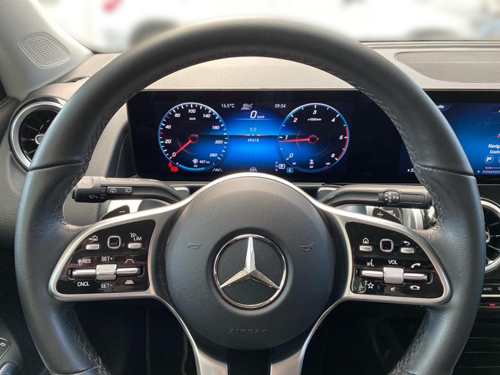 Fahrzeugabbildung Mercedes-Benz GLB 200 d Progressive+AHK+LED+MBUX+Distronic+360