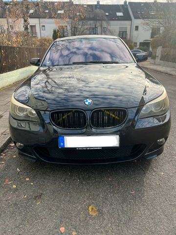 BMW Bmw 523i M Paket  und Automatik TÜV neu ge...