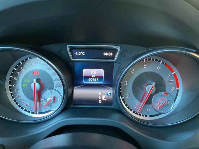 Mercedes-Benz GLA 180