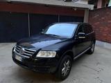Volkswagen VOLKSWAGEN Touareg 3.2 V6 tiptronic - Volkswagen Touareg aus 2004: V6
