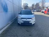 Ssangyong Tivoli 1.6 e-XGi 160 Navi Kamera 8fach bereift - silberne Ssangyong Tivoli