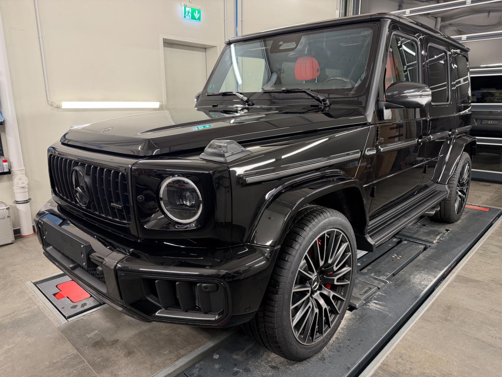 Mercedes-Benz G 63 AMG *PRODUCTION 26*CARBON INS+OUT*BLACK-RED
