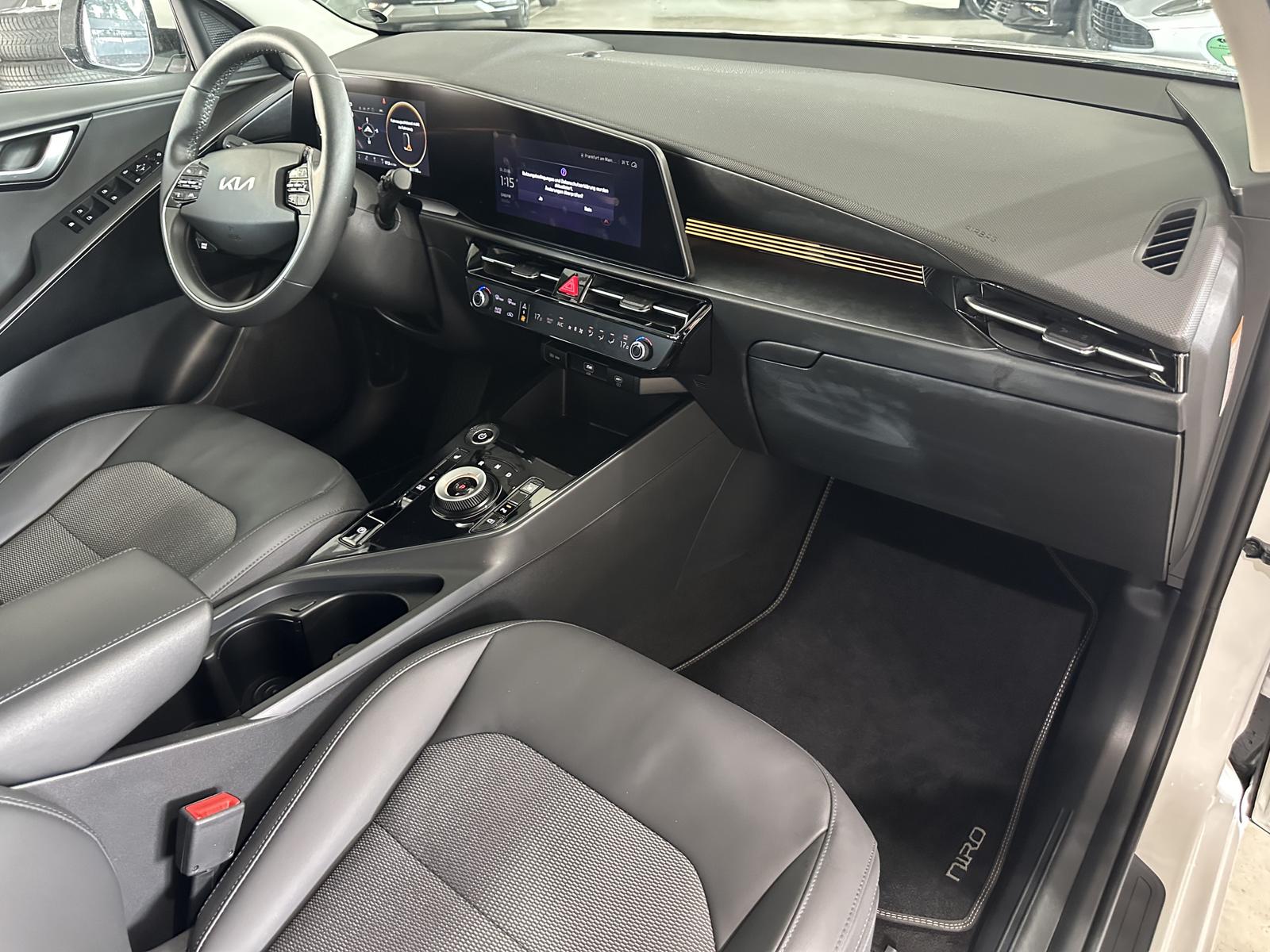 Kia Niro EV Vision/WäPu/SoH 97,7%/ACC/1Hd/NAV/RFK/BT